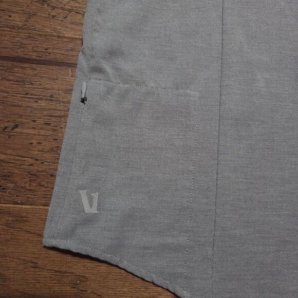 Vuori Bridge Short Sleeve Button Down Shirt Men’s Size Medium Gray - Picture 8 of 10